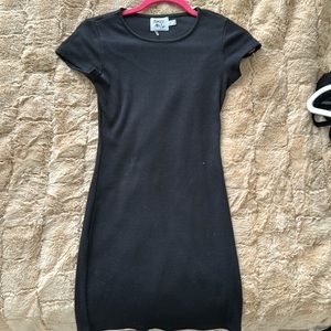MINI BLACK DRESS